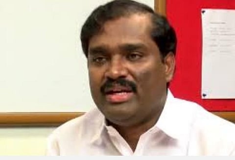 வரலாறு காணாத வகையில் பெட்ரோல் - டீசல் விலை: மத்திய, மாநில அரசுகள் குறைக்க வேல்முருகன் வலியுறுத்தல்
