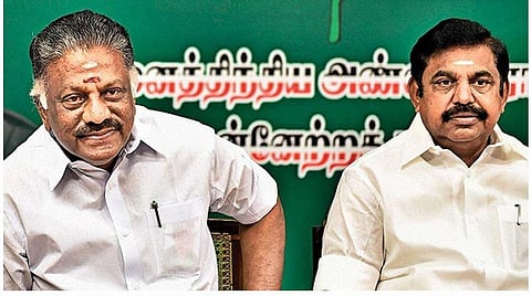 சசிகலா விடுதலை குறித்து அதிமுக மாவட்ட செயலாளர்கள் இன்று ஆலோசனை