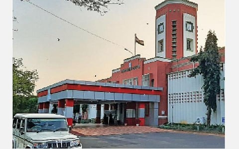 நெய்வேலியில் உள்ள என்எல்சி இந்தியா தலைமை நிர்வாக அலுவலகம்.