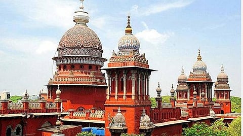 மொழிப்போர் தியாகிகள் தினம் இன்று: உயர் நீதிமன்றத்தில் தமிழ் ஒலிப்பது எப்போது?