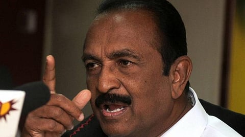 உயர்மின் கோபுரங்கள் விவகாரம்; வாக்குறுதியை நிறைவேற்றாமல் உழவன் மகன் என முதல்வர் பழனிசாமி நடிக்கக் கூடாது: வைகோ
