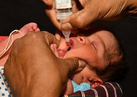 தமிழகம் முழுவதும் போலியோ சொட்டு மருந்து முகாம்; 43 ஆயிரம் மையங்களில் நடைபெறுகிறது