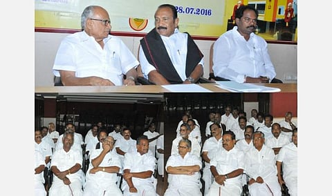 வேளாண்சட்டங்கள் நீக்கம், எழுவர் விடுதலை, என்எல்சியில் தமிழக இளைஞர்களுக்கு வேலை: மதிமுக மாவட்டச் செயலாளர்கள் கூட்டத்தில் தீர்மானம்