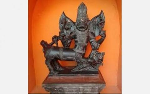 நரசிம்மரின் உக்கிரம் தணித்த சரபேஸ்வரர்!