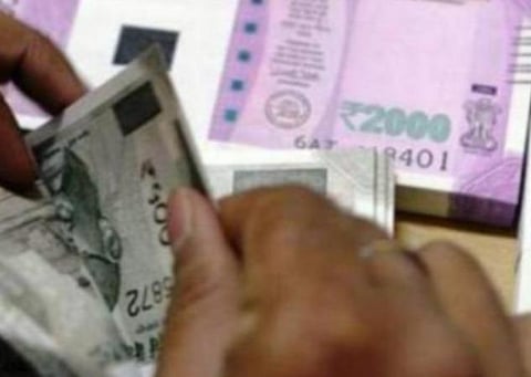 4 மாநிலங்களுக்கு ரூ 5,034 கோடி கூடுதல் கடனுக்கு அனுமதி