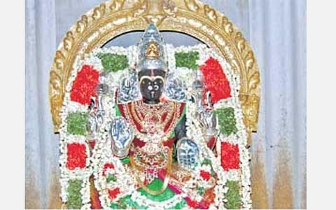 வெள்ளூரில் வில்வ ஐஸ்வர்ய மகாலக்ஷ்மி! ஐஸ்வர்யம் தரும் அற்புதத் தலம்!
