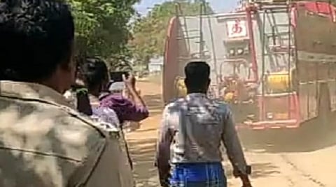 சிவகாசி அருகே மேலும் ஒரு பட்டாசு ஆலையில் வெடி விபத்து: தொழிலாளி காயம்
