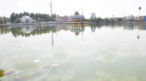 பிப்.22-ல் மாசி தெப்பத் திருவிழா: ஸ்ரீரங்கம் அருள்மிகு ரங்கநாதர் கோயில் தெப்பக்குளத்தில் தண்ணீர் நிரப்பும் பணி தொடக்கம்