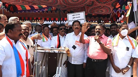 தமிழகத்தில் திமுக அரசு அமைந்தால் அசைத்து பார்க்க முடியும் என எச்சரிக்கை விடுக்கும் ஒத்திகையே புதுச்சேரி ஆட்சி கலைப்பு: திருமாவளவன்