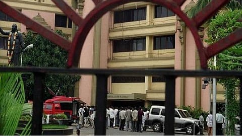கூட்டணிக் கட்சிகளுடன் பேச்சுவார்த்தை நடத்த டி.ஆர்.பாலு தலைமையில் குழு: திமுக அறிவிப்பு