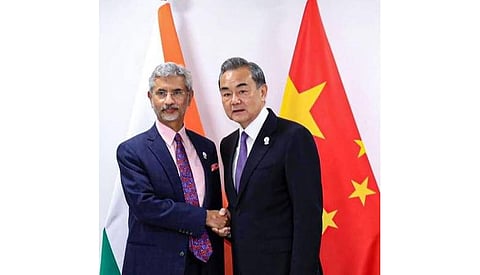 இந்திய, சீன வெளியுறவு அமைச்சர்கள் பேச்சுவார்த்தை: எல்லையில் அமைதியை நிலைநாட்ட உறுதி