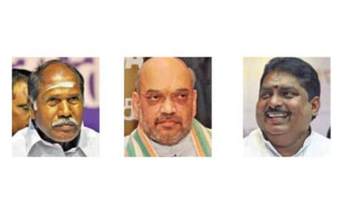 முக்கியப் பிரமுகர்களை வாரி அள்ளும் பாஜக: புதுவையில் திக்கித் திணறும் காங்கிரஸ், என்.ஆர்.காங்., திமுக