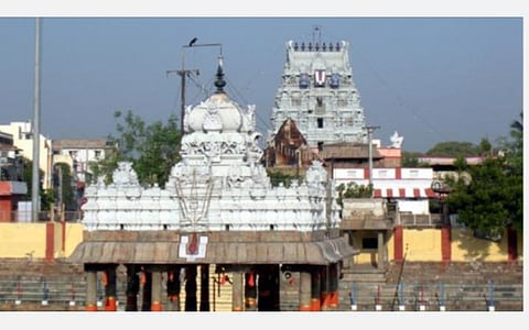 19 - சேப்பாக்கம் - திருவல்லிக்கேணி