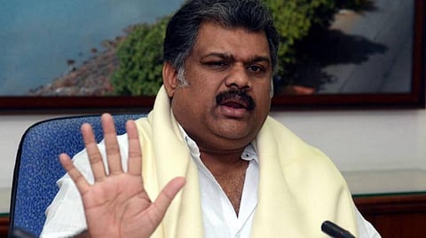 அதிமுகவுடன் தொகுதி பங்கீட்டில் சிக்கல் : ஜி.கே.வாசன் இன்று அவசர ஆலோசனை