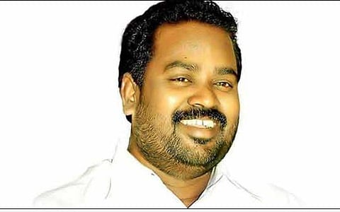 பாமகவில் மகா நடிகனாக இருந்தால்தான் பயணிக்க முடியும்; உண்மையாக உழைப்பவர்களுக்கு மரியாதை இல்லை- வைத்தி சாடல்