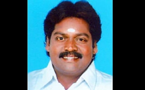 திட்டக்குடியில் தடுமாறும் தமிழழகன்; அமமுக -தேமுதிக கூட்டணியால் வாய்ப்பு பறிப்பு