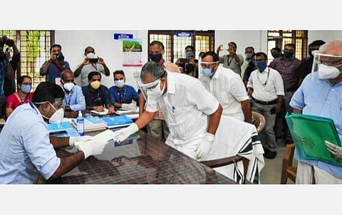 முதல்வர் பினராயி விஜயன் சொத்து மதிப்பு ரூ.54 லட்சம்