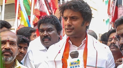 திமுகவினருக்கு தோல்வி பயம்: துறைமுகம் பாஜக வேட்பாளர் வினோஜ் செல்வம் சாடல்