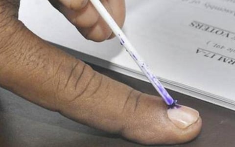 மீண்டும் கரோனா அச்சுறுத்தல்: தபால் வாக்கு பதிவு செய்வதற்கான கால அவகாசத்தை நீட்டிக்க மக்கள் கோரிக்கை