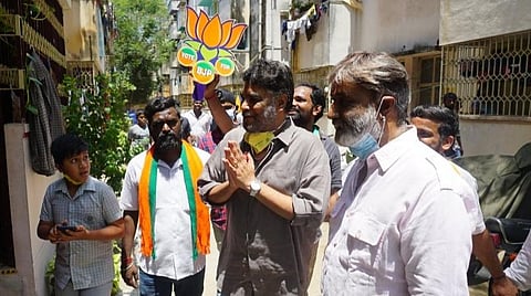 முதல் முறையாகத் தேர்தல் களத்தில் சுந்தர்.சி: குஷ்புவுக்கு வாக்குகள் சேகரித்தார்