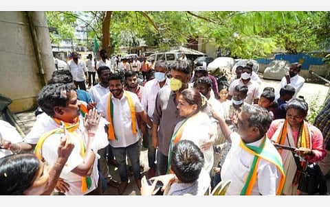 குஷ்புவுக்கு ஆதரவாக கணவர் சுந்தர்.சி பிரச்சாரம்