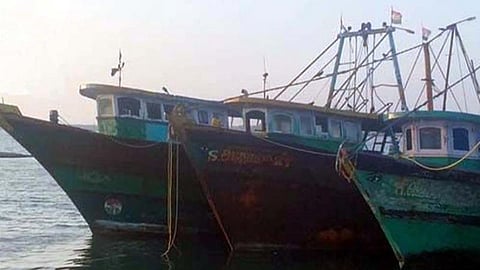 கோப்புப்படம்: அரசுடமையாக்கப்பட்ட தமிழக மீனவர்களின் படகுகள்