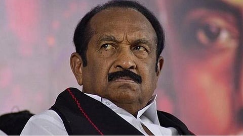 மதுரை கோ.புதூரில் மதுரை வடக்கு தொகுதி திமுக வேட்பாளர் கோ.தளபதியை ஆதரித்து மதிமுக பொதுச்செயலாளர் வைகோ பேசினார். படம்: எஸ்.கிருஷ்ணமூர்த்தி.