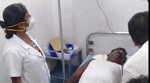 கள்ளக்குறிச்சி காங்கிரஸ் வேட்பாளர் விபத்தில் காயம்: மருத்துவமனையில் அனுமதி
