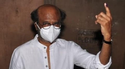 தேர்தல் திருவிழா: பலத்த பாதுகாப்புடன் வாக்களித்தார் ரஜினி