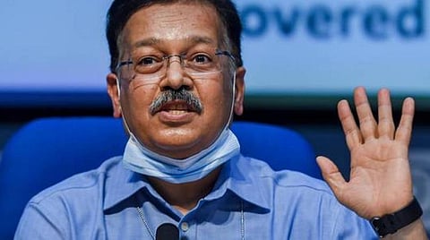 நாட்டில் கரோனா தடுப்பூசி பற்றாக்குறை இல்லை: மத்திய சுகாதாரத் துறை செயலர் ராஜேஷ் பூஷண் விளக்கம்