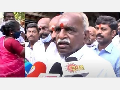 ஸ்டாலின்தான் முதல்வராக வருவார்; பொன். ராதாகிருஷ்ணனிடம் கூறிய மூதாட்டி: மீனாட்சி அம்மன் கோயில் அருகே பரபரப்பு