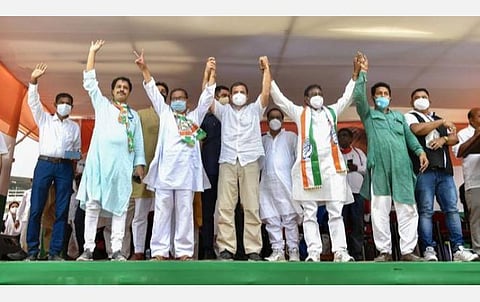 நான்கு கட்ட தேர்தல் முடிந்த நிலையில் மே.வங்கத்தில் முதல்முறை பிரச்சாரம் செய்த ராகுல் காந்தி