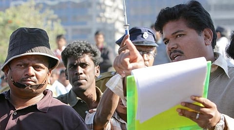 படப்பிடிப்பில் ஷங்கருடன் கே.வி.ஆனந்த்
