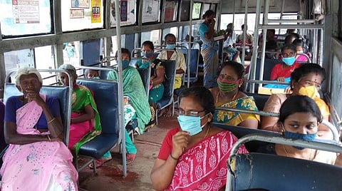 விருதுநகரில் 118 நகரப் பேருந்துகளில் இலவச பயணம்: பெண்கள் மகிழ்ச்சி