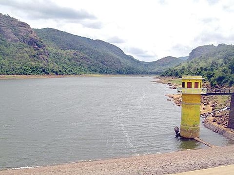 நாகர்கோவில் நகருக்கு குடிநீர் வழங்கும் முக்கடல் அணை. (கோப்புபடம்)