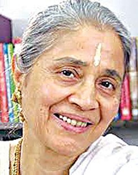 இந்து ஜெயின்