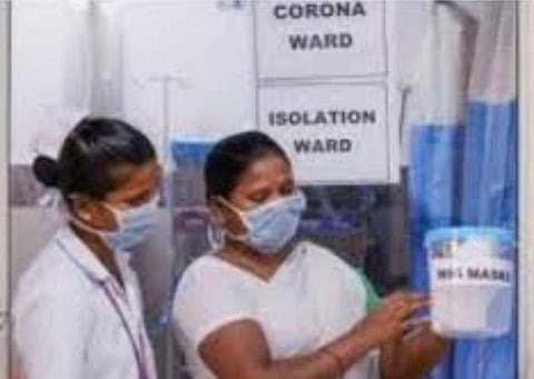 இந்தியாவில் தினசரி கரோனா பாதிப்பு 2,22,315 ஆக குறைந்தது