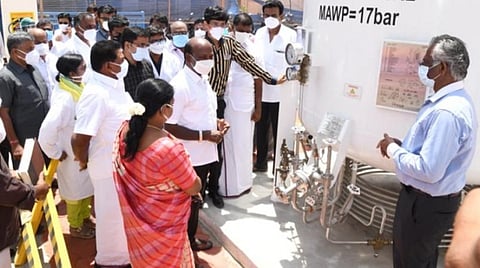 தூத்துக்குடி அரசு மருத்துவக் கல்லூரி மருத்துவமனையில் ஆய்வு.