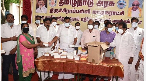 திருச்சியில் குறையும் கரோனா பரவல்: மக்கள் ஒத்துழைப்பு அளிக்க அமைச்சர் கே.என்.நேரு வேண்டுகோள்