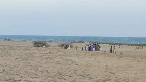 எலும்புக்கூடுகள் கண்டெடுக்கப்பட்ட வாலிநோக்கம் கடற்கரை