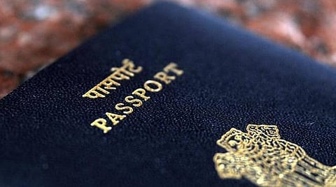 பாகிஸ்தான் உள்ளிட்ட நாடுகளில் இருந்து வந்த சிறுபான்மையின மக்களுக்கு இந்திய குடியுரிமை தர வேண்டும்: 13 மாவட்ட ஆட்சியர்களுக்கு அரசு உத்தரவு