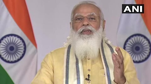 மத்திய அரசே மீண்டும் தடுப்பூசியை தனது பொறுப்பில் வாங்கி விநியோகிக்கும்: பிரதமர் மோடி உரை