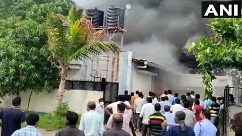 புனேவில் ரசாயன ஆலையில் பயங்கர தீவிபத்து: 18 பேர் பலி; பலர் படுகாயம்