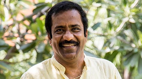 போலி ட்விட்டர் கணக்கு: காவல்துறையில் சார்லி புகார்