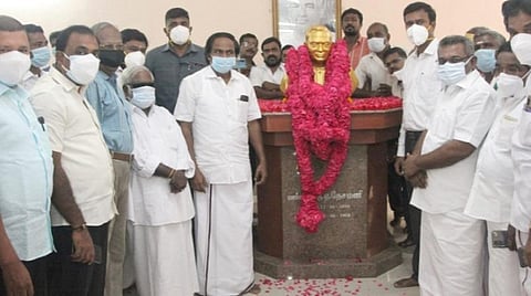 மார்ஷல் நேசமணியின் 127வது பிறந்த தினம்: சிலைக்கு அமைச்சர், பிரமுகர்கள் மாலை அணிவித்து மரியாதை