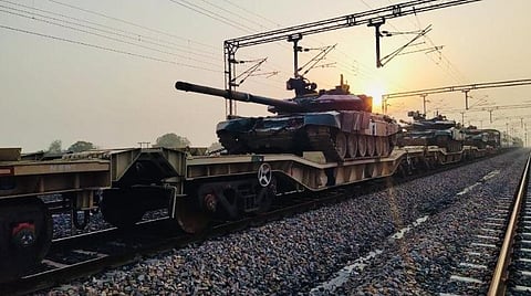 சரக்கு வழித்தடத்தில் ராணுவ தளவாடங்கள்: இந்திய ராணுவத்தின் சோதனை முயற்சி வெற்றி