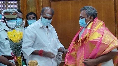 சபாநாயகராக செல்வம் பதவியேற்பு.
