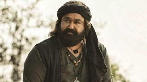 குறையும் கரோனா அச்சுறுத்தல்: 'மரைக்காயர்' வெளியீட்டுத் தேதி அறிவிப்பு