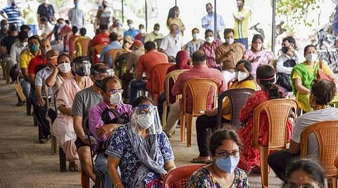நாட்டில் தொடர்ந்து 15-வது நாளாக கரோனா பாதிப்பு விகிதம் 5 சதவீதத்துக்கு கீழ் குறைவு