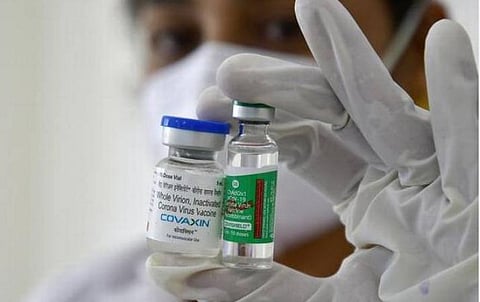 மருந்து கையிருப்பு இல்லாததால் சென்னை மாநகராட்சியில் கரோனா தடுப்பூசி முகாம்கள் நடைபெறவில்லை
